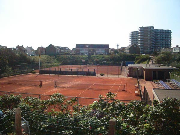 tennisbanen | Tennisplätze | Tenniscourts